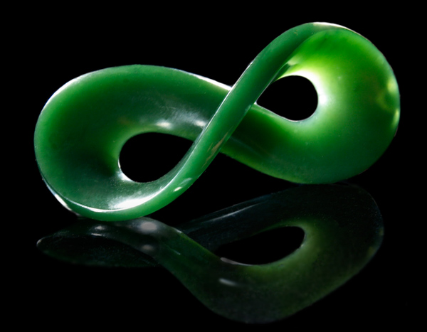 Moebius Contour antmoeb 1 Carved Jade Moebius Band