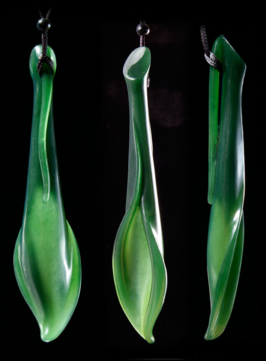 NZ Jade Lily Lily x3 722 Hand Carved New Zealand Jade Lily