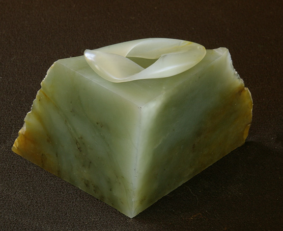 White Jade Moebius Ribbon Block3@72 White Jade Moebius
